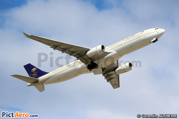 Airbus A330-343 (Saudi Arabian Airlines)