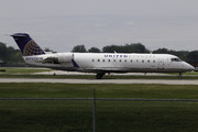 Bombardier CRJ-200LR (N470ZW)