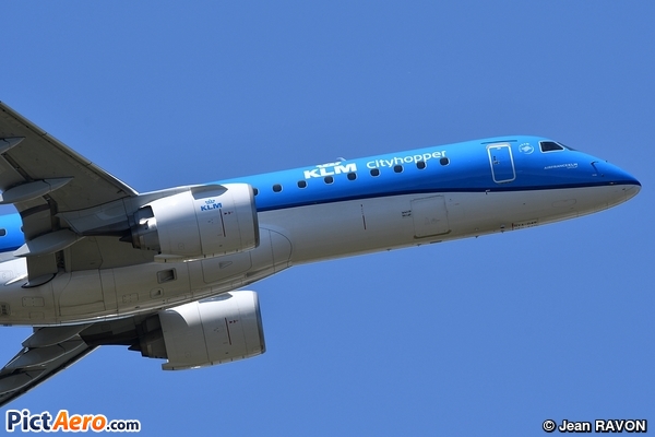 Embraer E195-E2 (ERJ-190-400 STD) (KLM Cityhopper)