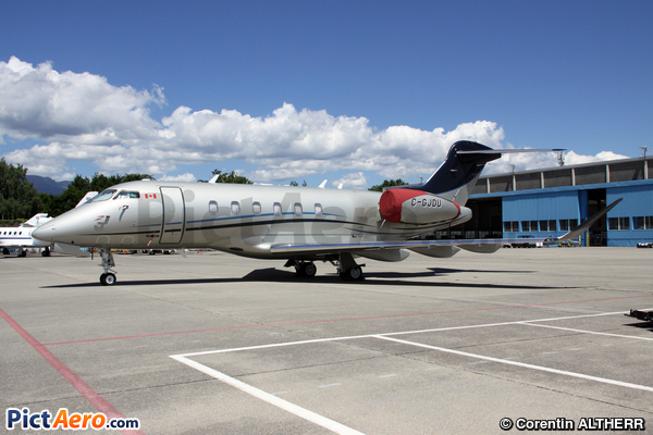 Bombardier BD-100-1A10 Challenger 350 (Skyservice Business Aviation)