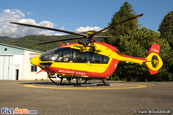 Airbus Helicopters H145 (France - Sécurité Civile)