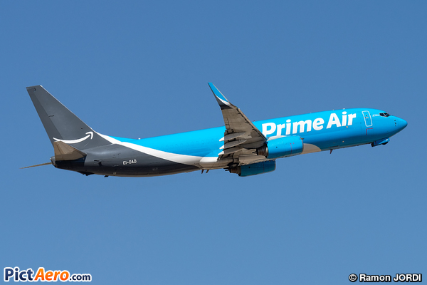 Boeing 737-8ASBCF (Amazon Prime Air)