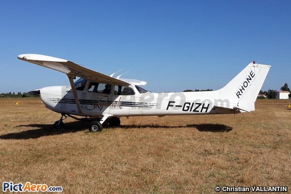 Cessna 172R Skyhawk (Aéro Club du Rhône et du Sud Est)