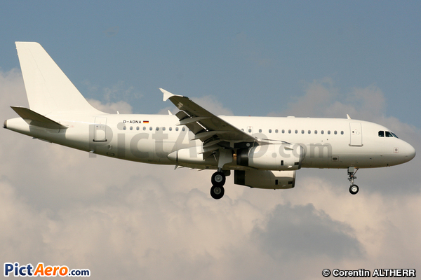 Airbus A319-133X/CJ (Daimler Chrysler Aviation - DCA)