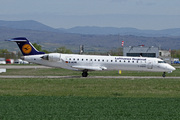 Bombardier CRJ-701/ER (D-ACPE)