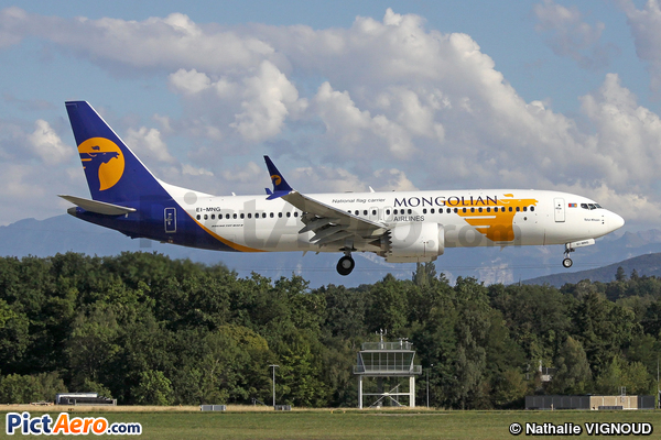 Boeing 737-8 Max (MIAT Mongolian Airlines)