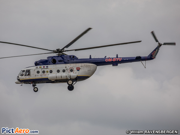 Mil Mi-17 Hip (Slovakia - Government Flying Service)