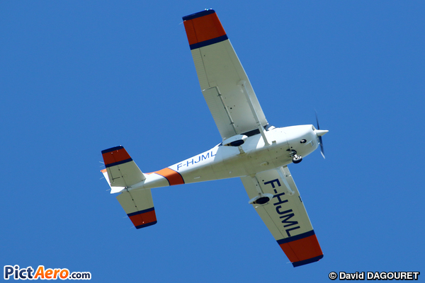 Cessna 172R Skyhawk (Cercle Aérien PEUGEOT)