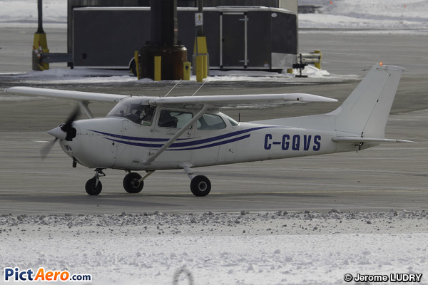 Cessna 172N Skyhawk (Cargair)
