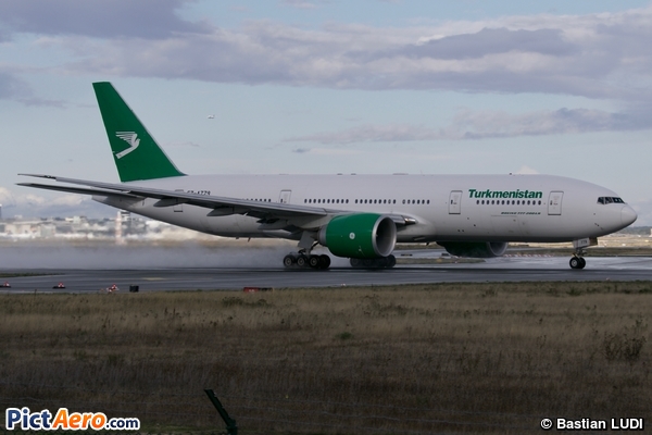 Boeing 777-22K/LR (Turkmenistan Airlines)
