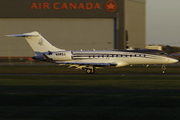 Bombardier BD-700-1A10 Global Express (N983J)