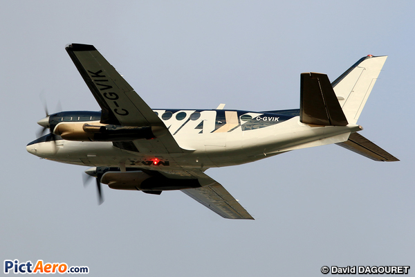 Beech B100 King Air  (MAX Aviation)