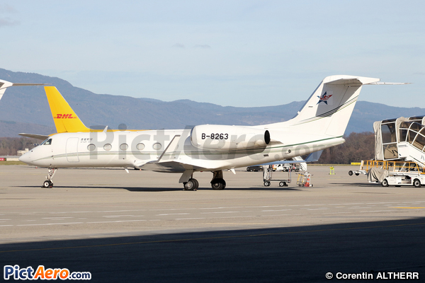 Gulfstream Aerospace G-IV-X Gulfstream G450 (Deer Jet)