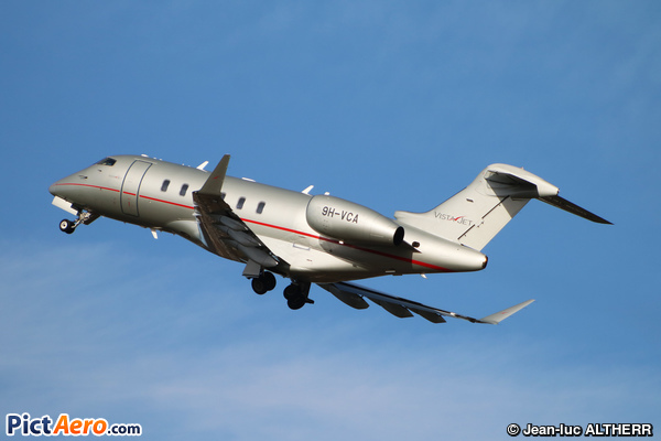Bombardier BD-100-1A10 Challenger 350 (VistaJet Malta)