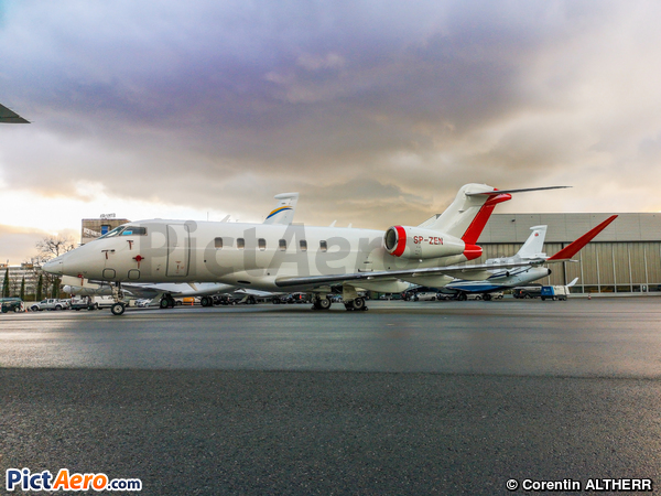 Bombardier BD-100-1A10 Challenger 350 (Jet Story)