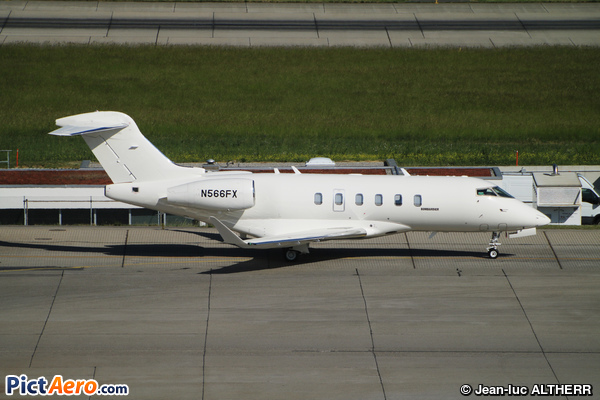 Bombardier BD-100-1A10 Challenger 350 (Bombardier Aerospace)