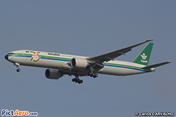 Boeing 777-368/ER (Saudi Arabian Airlines)