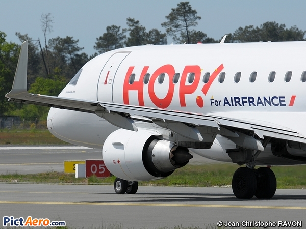 Embraer ERJ-170-100STD (HOP!)