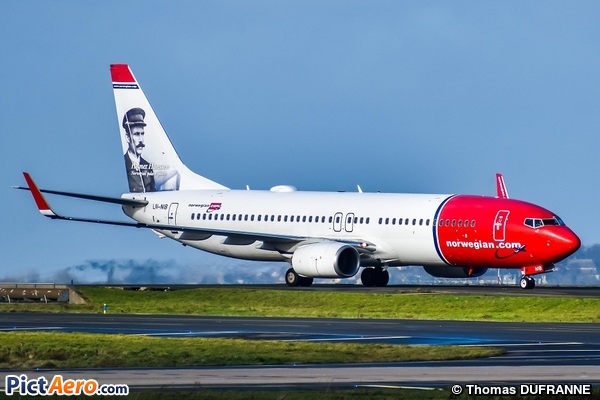 Boeing 737-86J (Norwegian Air Shuttle)