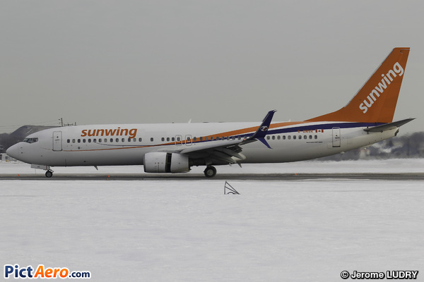 Boeing 737-86N/WL (Sunwing Airlines)