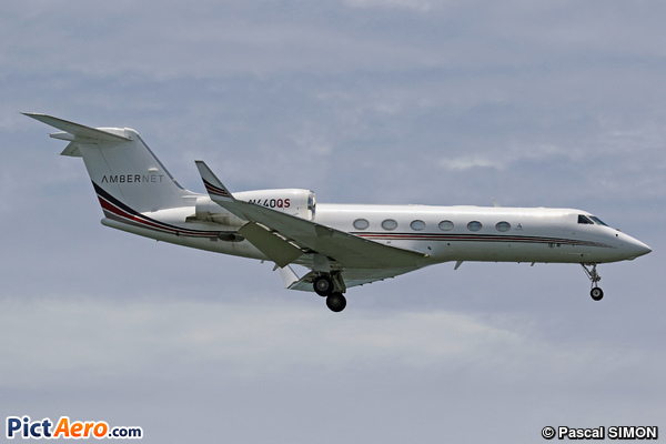 Gulfstream Aerospace G-IV X (G450) (Amber Aviation (NetJets))