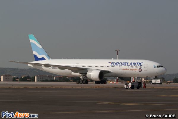 Boeing 777-212/ER (EuroAtlantic Airways)