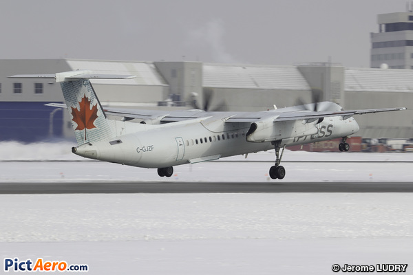 DHC-8-402Q (Air Canada Express)