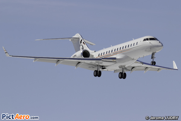 Bombardier BD-700-1A10 Global 6000 (Skyservice Business Aviation)