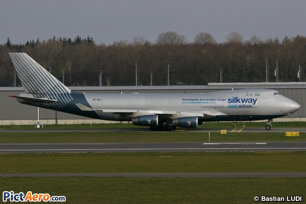 Boeing 747-467/F (Silk Way West Airlines)