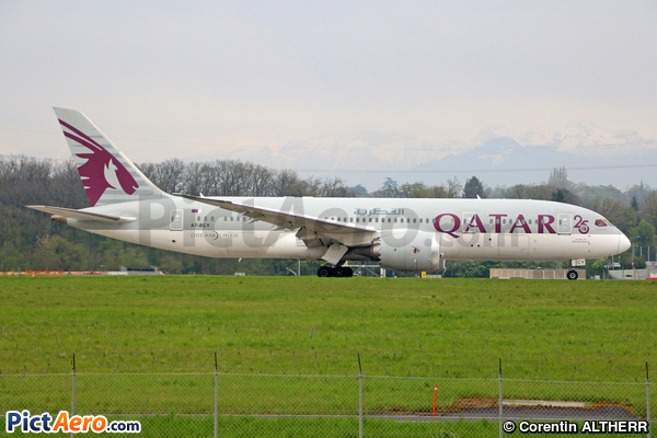 Boeing 787-8 Dreamliner (Qatar Airways)