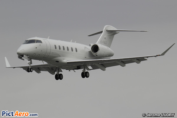 Bombardier BD-100-1A10 Challenger 350 (Irving Oil Transport Inc.)