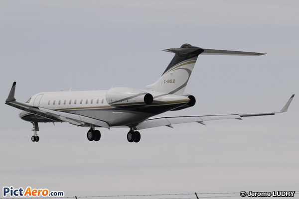 Bombardier BD-700-1A11 Global 5000 (Skyservice Business Aviation)