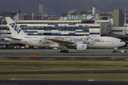 Boeing 777-281/ER (JA745A)