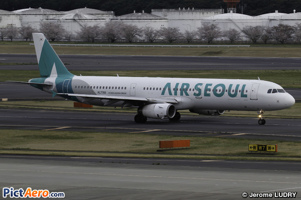 Airbus A321-231 (Air Seoul)