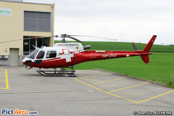 Aérospatiale AS-350 B3 Ecureuil (Swiss Helicopter AG)