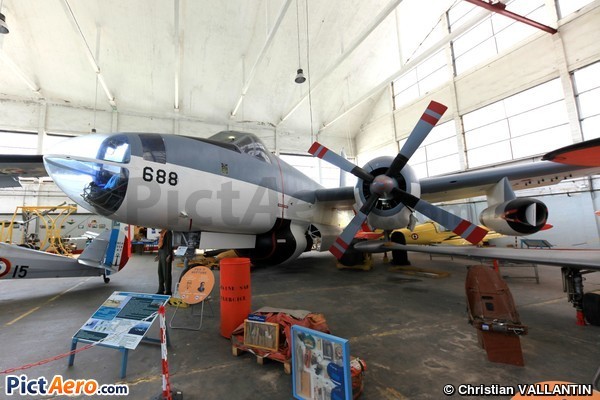 Lockheed P-2 V7 Neptune (Musée Aéronautique Navale Rochefort)