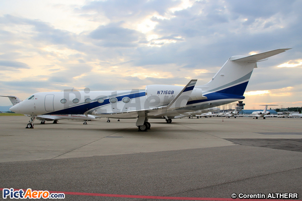 Gulfstream Aerospace G-IV X (G450) (Solairus Aviation)