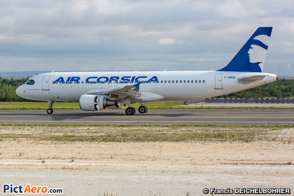 Airbus A320-216 (Air Corsica)