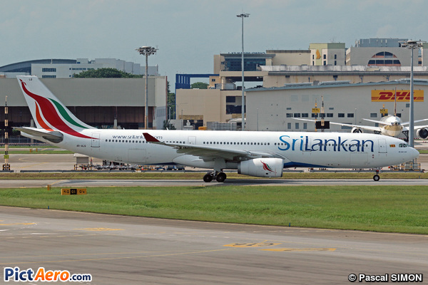 Airbus A330-343E (Srilankan Airlines)
