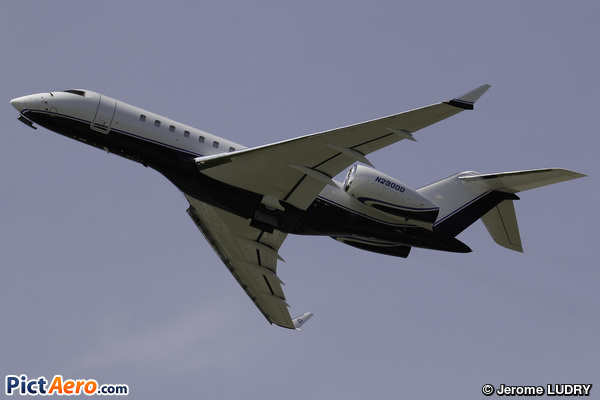 Bombardier BD-700-1A11 Global 5000 (TVPX Aircraft Registration Services)