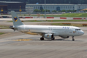 Airbus A320-214 (XY-ALL)