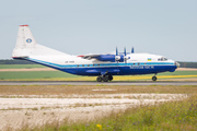 Antonov An-12BP (UR-11819)