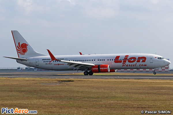 Boeing 737-96N/ER (Lion Air)