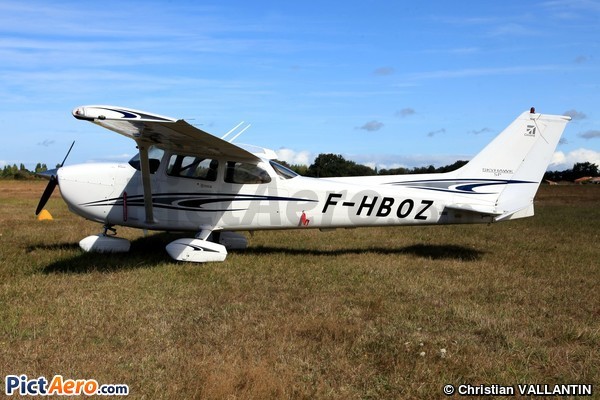 Cessna 172S SkyHawk (Private/Privé)