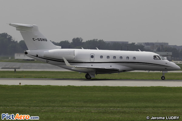 Embraer EMB-550 Legacy 500 (Skyservice Business Aviation)
