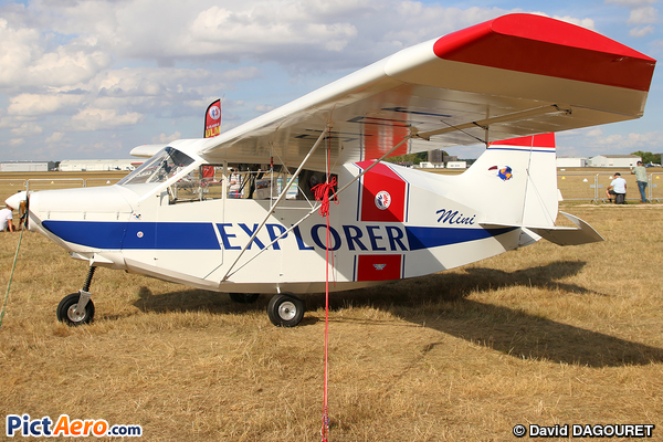 Norman Aviation Nordic 8 Mini Explorer (Private / Privé)