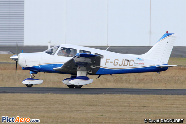 Piper PA-28-161 Warrior II (Aéroclub de Peronne)