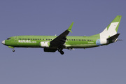 Boeing 737-8LD (C-FTUY)