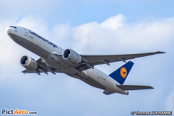 Boeing 777-FBT (Lufthansa Cargo)