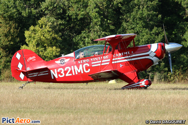 Pitts S-2B Special (Aero Vintage Academy)